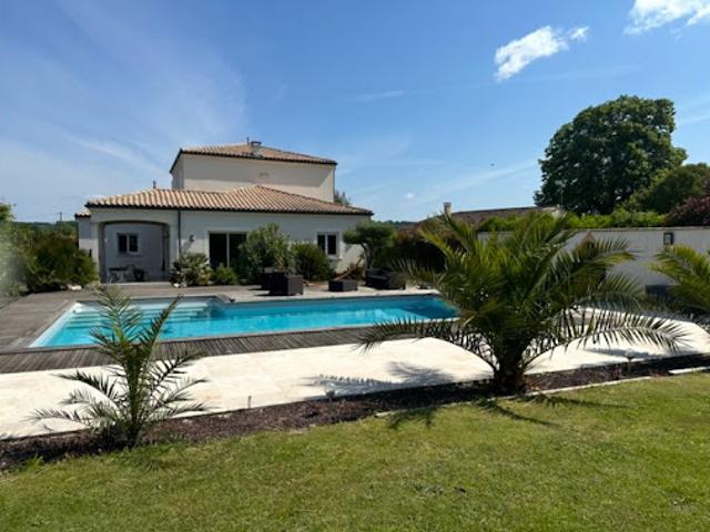 Vente Maison 6 pièces 189 m2 Saint Magne de Castillon
