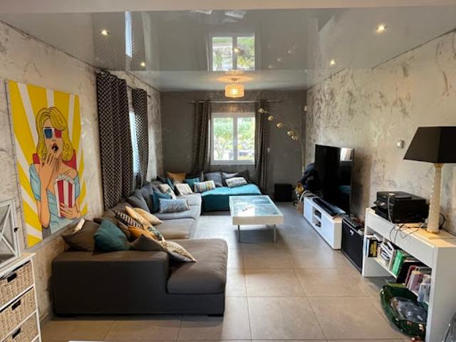 Vente Maison 6 pièces 189 m2 Saint Magne de Castillon
