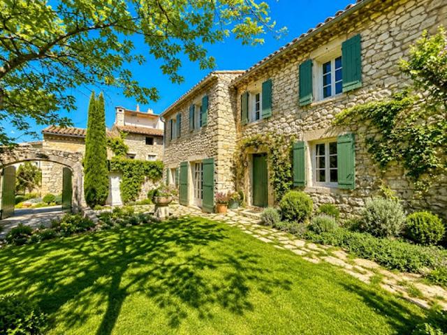 Vente Maison 6 pièces 180 m2 Murs
