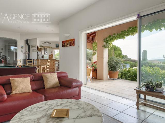 Vente Maison 6 pièces 180 m2 Meyreuil