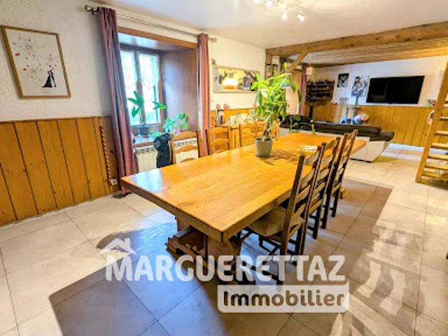 Vente Maison 6 pièces 180 m2 Mieussy