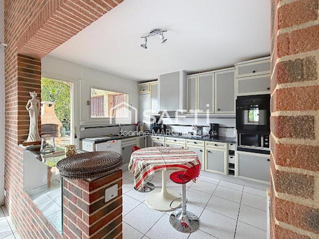 Vente Maison 6 pièces 180 m2 Montbrun Lauragais
