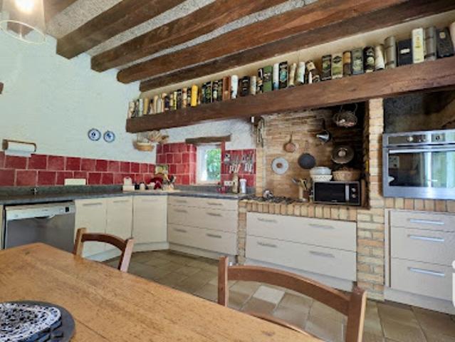 Vente Maison 6 pièces 180 m2 Nouzilly