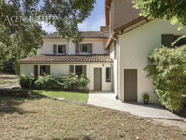 Vente Maison 6 pièces 180 m2 Aix en Provence