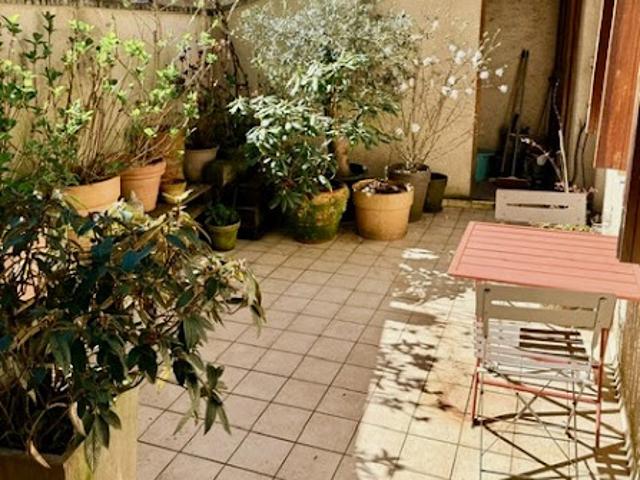 Vente Maison 6 pièces 180 m2 Figeac