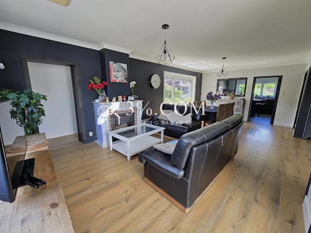 Vente Maison 6 pièces 180 m2 Halluin