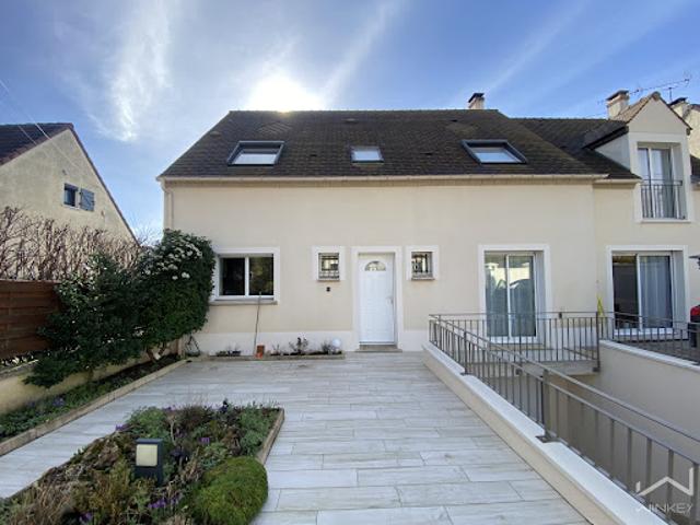 Vente Maison 6 pièces 180 m2 Issou