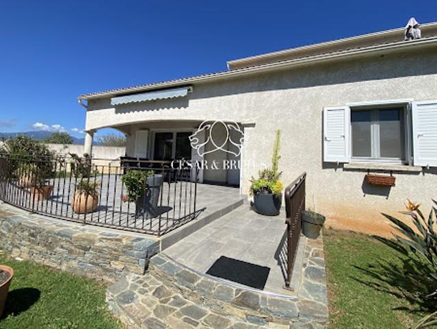 Vente Maison 6 pièces 180 m2 Lucciana