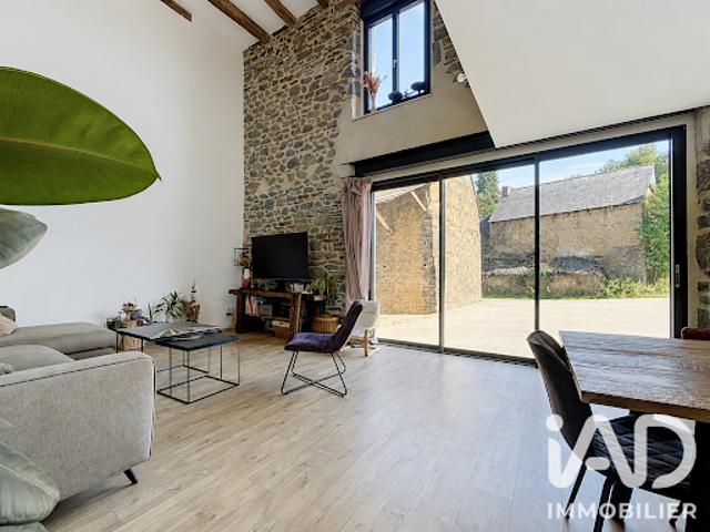 Vente Maison 6 pièces 180 m2 Pleugueneuc