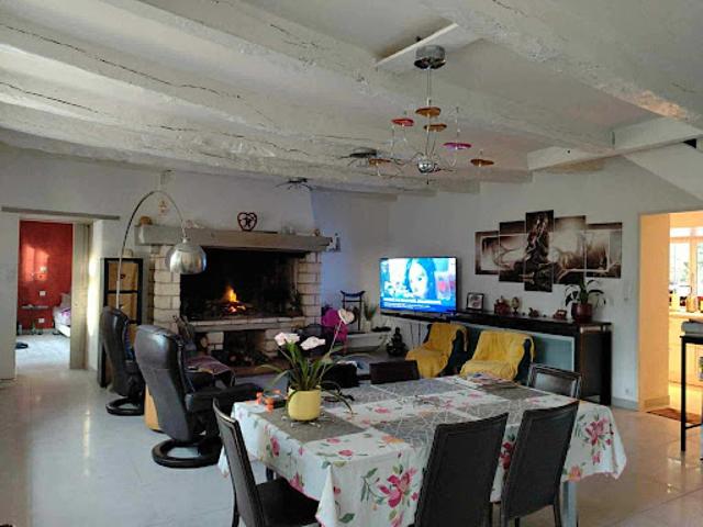 Vente Maison 6 pièces 180 m2 Pleumeleuc