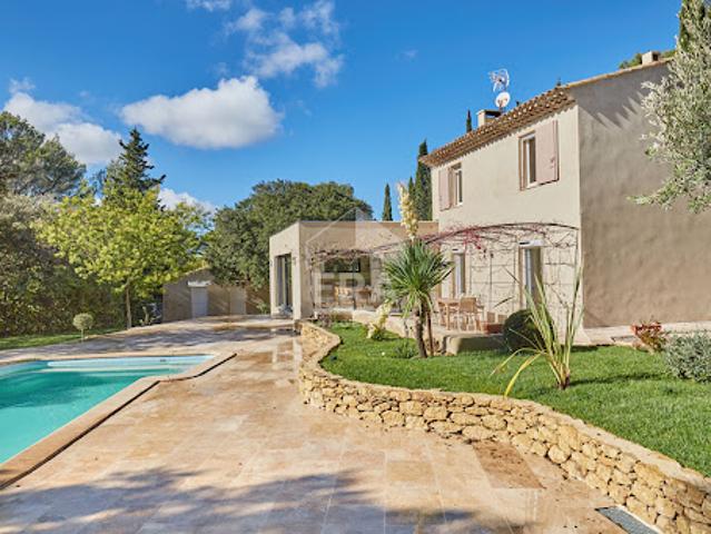 Vente Maison 6 pièces 180 m2 Rognes