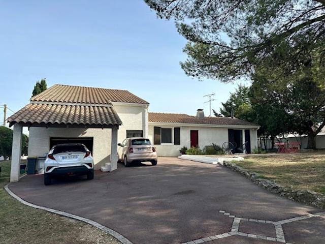 Vente Maison 6 pièces 180 m2 Saint Drézéry