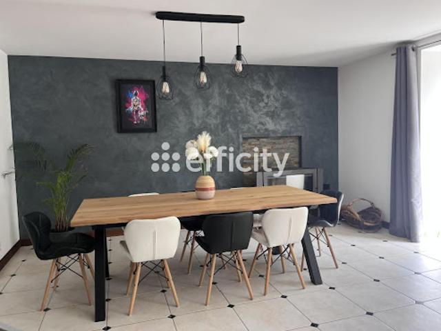 Vente Maison 6 pièces 180 m2 Saint Symphorien