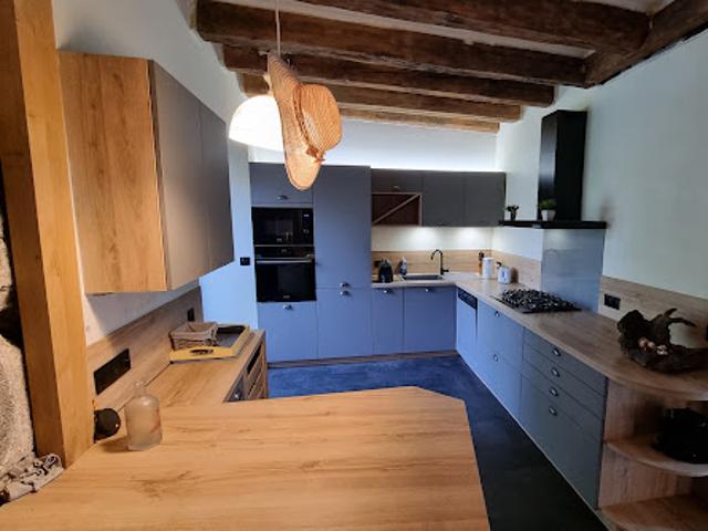 Vente Maison 6 pièces 180 m2 Salins
