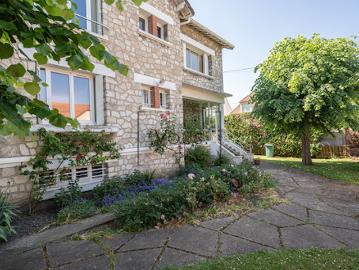 Vente Maison 6 pièces 180 m2 Sartrouville