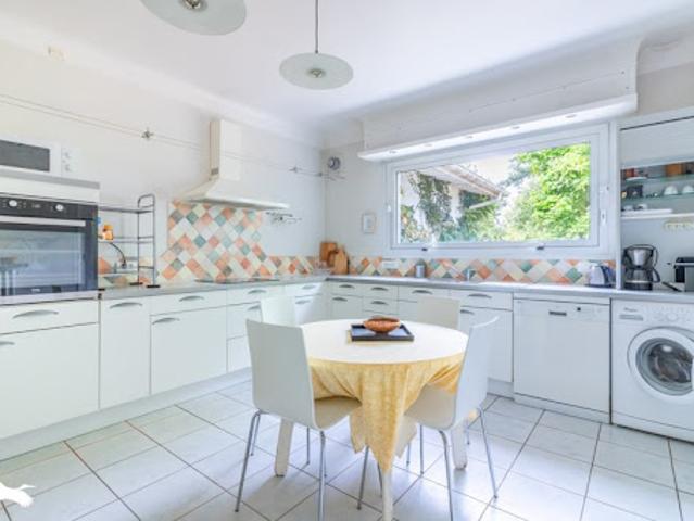 Vente Maison 6 pièces 180 m2 Soustons