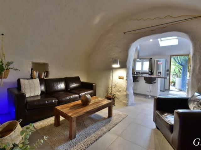 Vente Maison 6 pièces 180 m2 Volonne