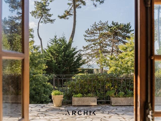 Vente Maison 6 pièces 180.5 m2 Royan