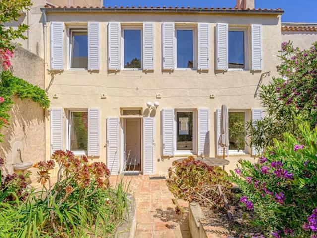 Vente Maison 6 pièces 181 m2 Marseille 7ème