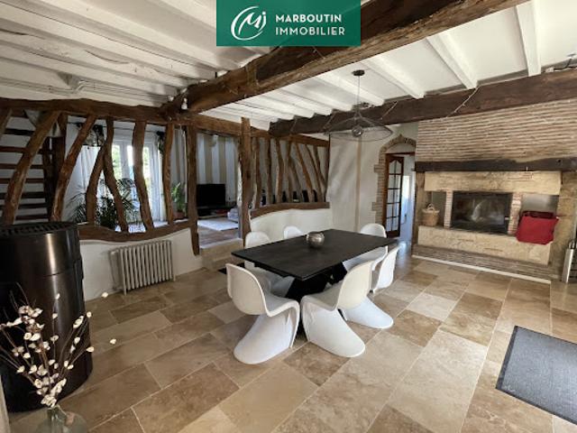 Vente Maison 6 pièces 181 m2 Casteljaloux