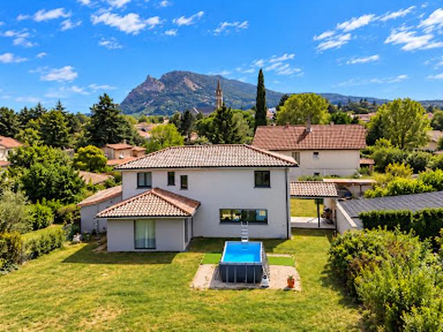 Vente Maison 6 pièces 181 m2 Cornas