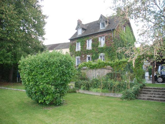 Vente Maison 8 pièces 181 m2 Epône