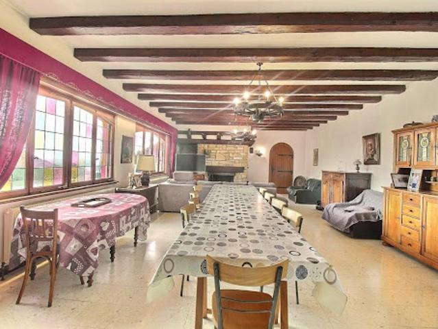 Vente Maison 6 pièces 181 m2 Husseren les Châteaux