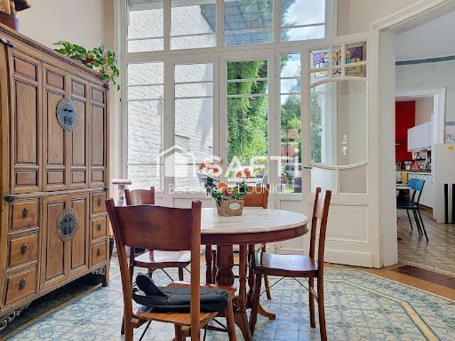 Vente Maison 6 pièces 181 m2 Lille