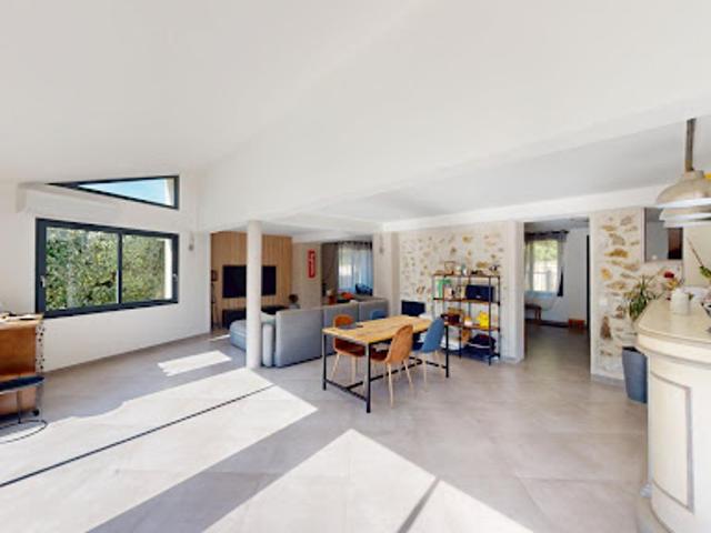 Vente Maison 6 pièces 181.7 m2 Bussy Saint Georges