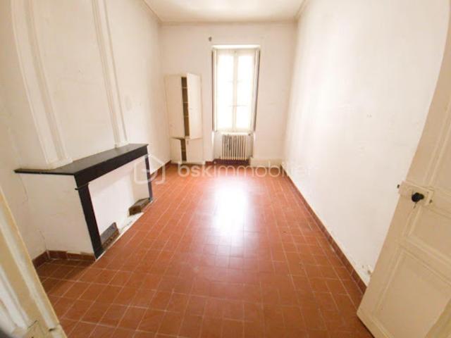 Vente Maison 6 pièces 182 m2 Nimes