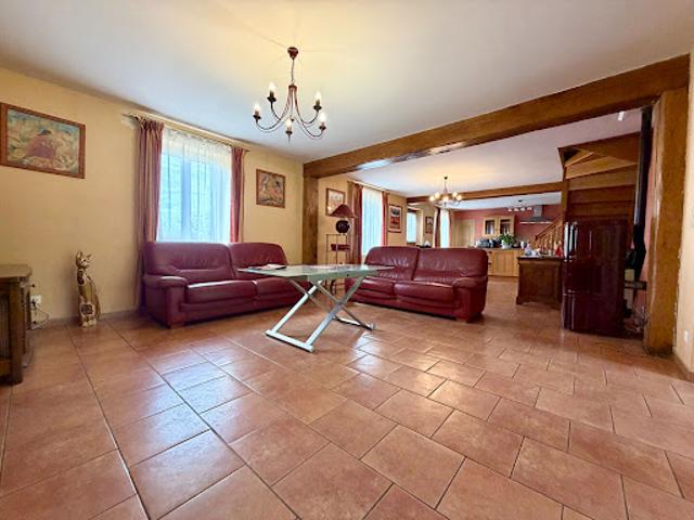 Vente Maison 6 pièces 182 m2 Breteuil sur iton