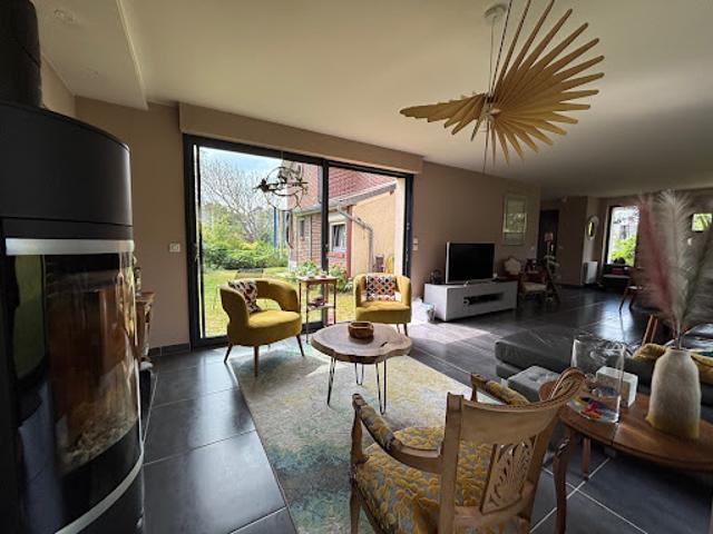 Vente Maison 6 pièces 182 m2 Criel sur Mer