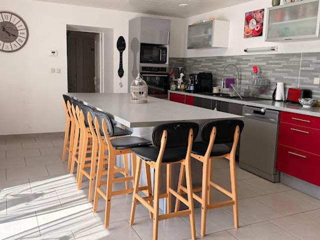 Vente Maison 6 pièces 182 m2 Rioz