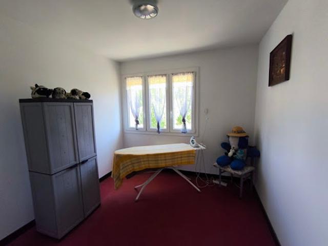 Vente Maison 6 pièces 183 m2 Montguyon