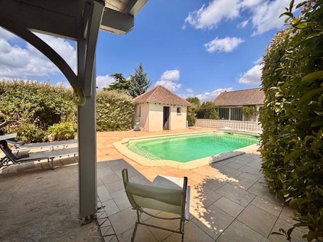 Vente Maison 6 pièces 183 m2 Beaumont sur Grosne