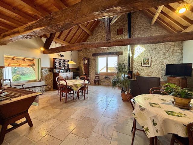 Vente Maison 6 pièces 183 m2 Belley