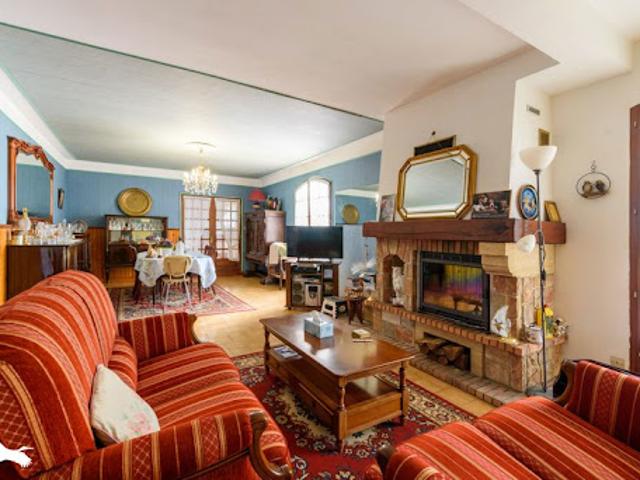 Vente Maison 6 pièces 183 m2 Carcarès Sainte Croix