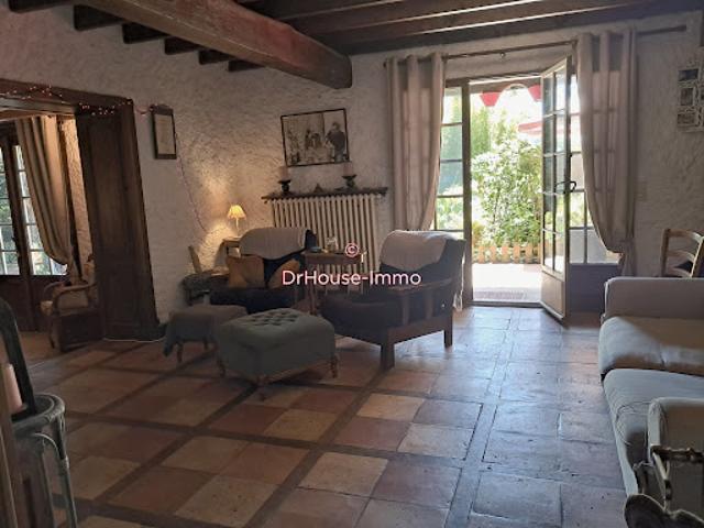 Vente Maison 6 pièces 183 m2 Lesparre Médoc