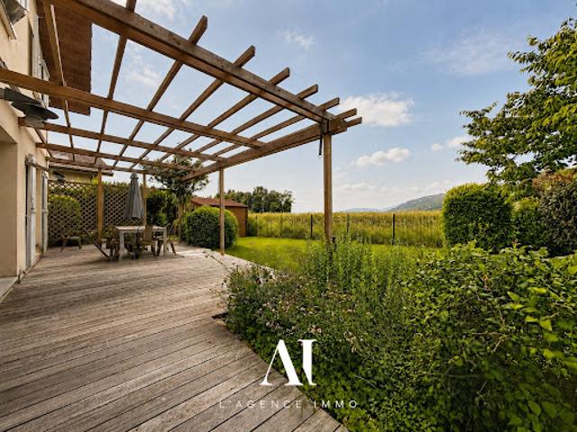 Vente Maison 6 pièces 183.42 m2 Vesancy