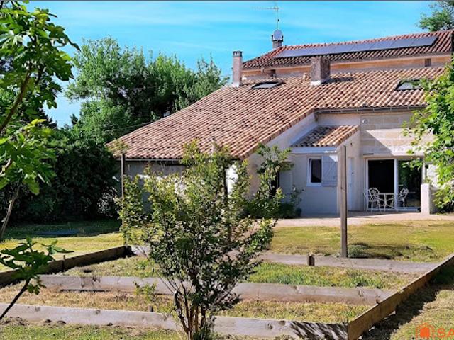 Vente Maison 6 pièces 194 m2 Eynesse