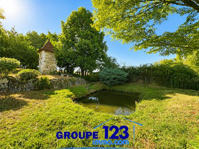 Vente Maison 6 pièces 194.5 m2 Escamps
