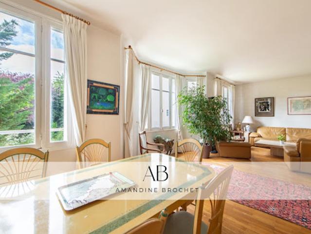 Vente Maison 6 pièces 195 m2 Marnes la Coquette