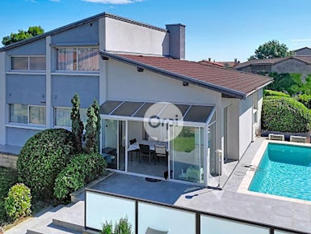 Vente Maison 6 pièces 195 m2 Beauvallon