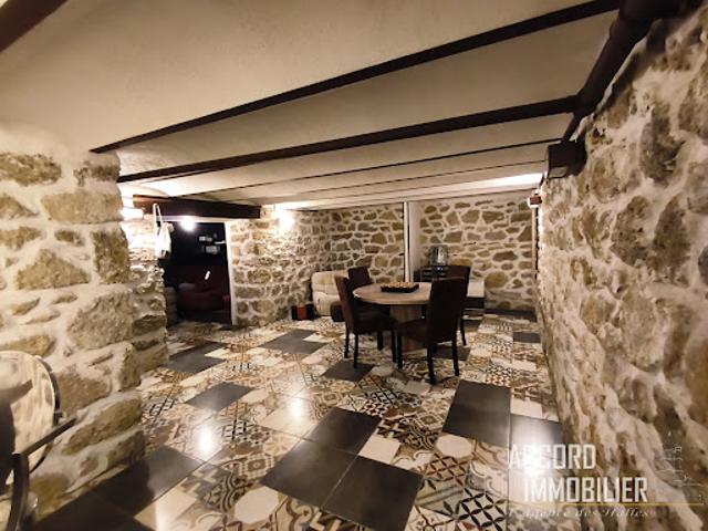 Vente Maison 6 pièces 195 m2 Beziers