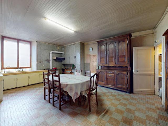 Vente Maison 6 pièces 195 m2 Houdreville