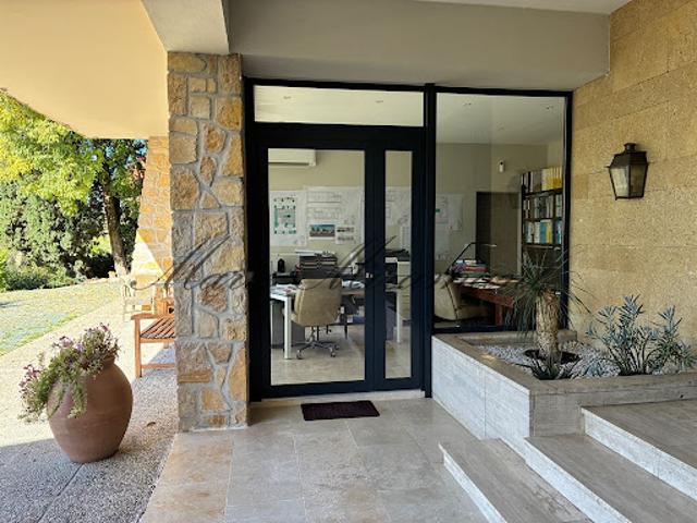 Vente Maison 6 pièces 195 m2 Montelimar
