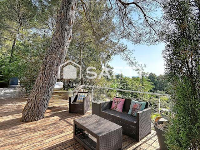 Vente Maison 6 pièces 195 m2 Pierrevert