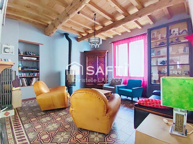 Vente Maison 6 pièces 195 m2 Saint Gilles