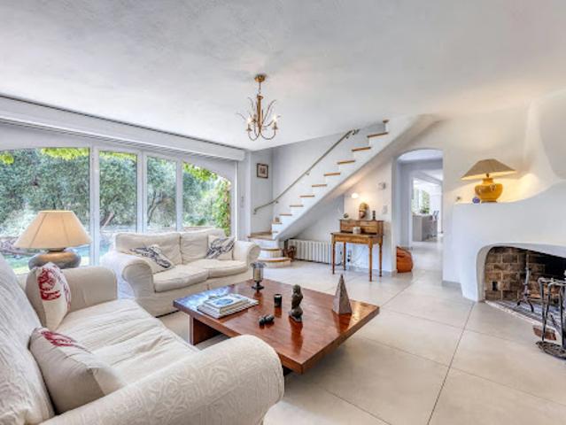 Vente Maison 6 pièces 195 m2 Theoule sur mer