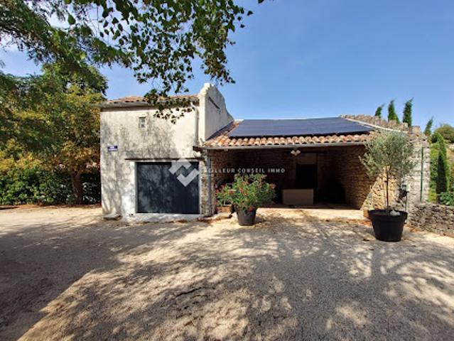 Vente Maison 6 pièces 195.81 m2 Saint Paul le Jeune